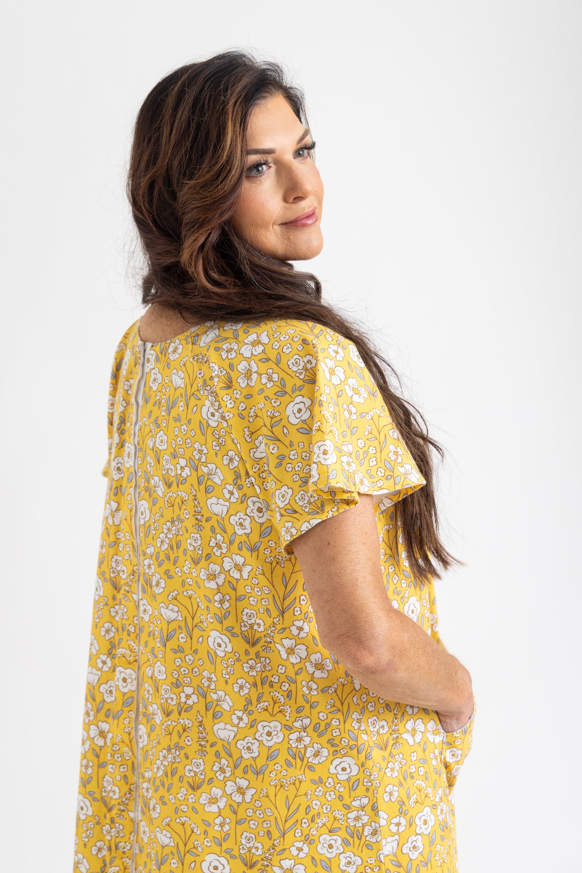 Luxury hospital gown with snaps