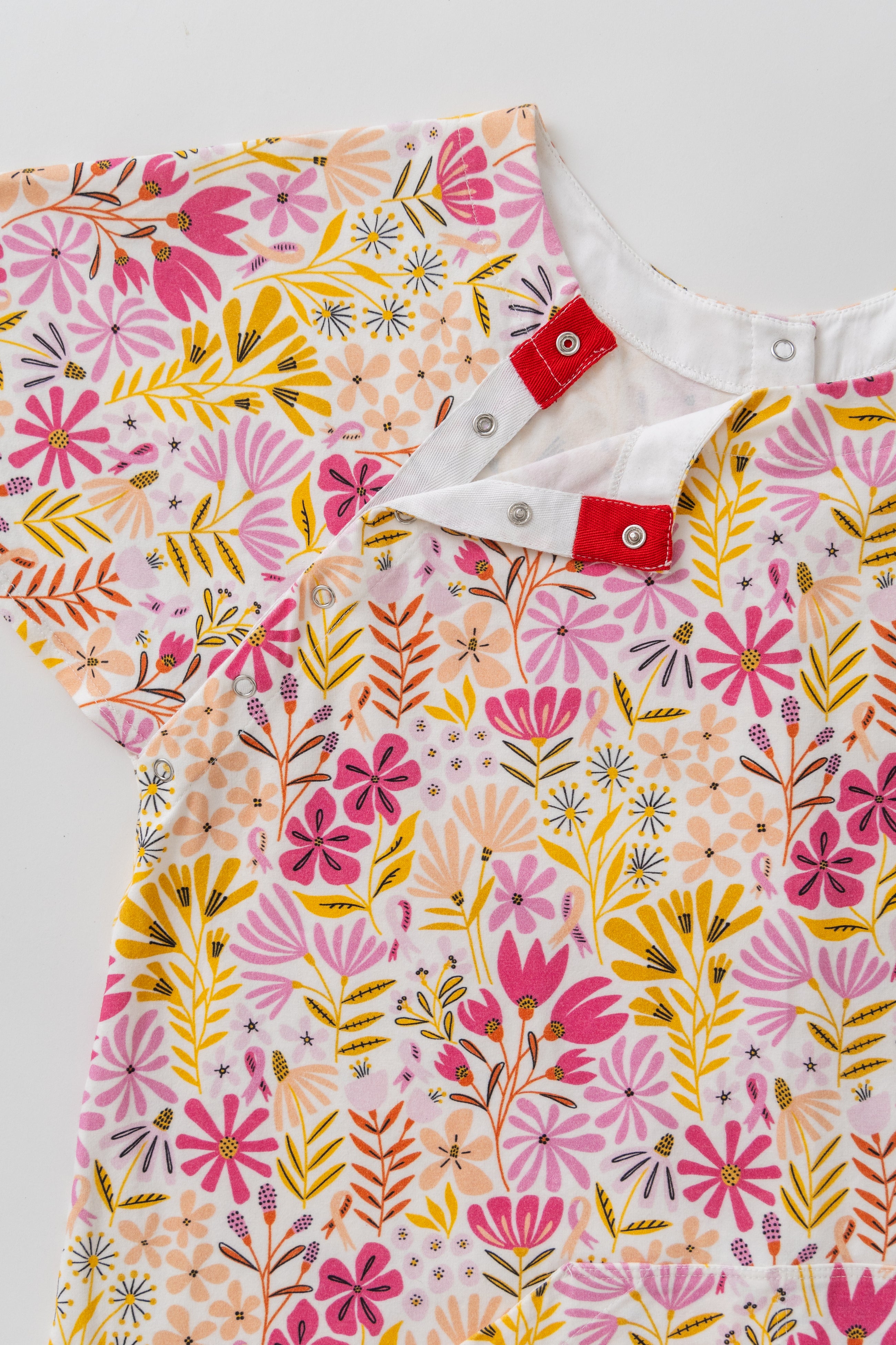 Hospital gown with snaps 